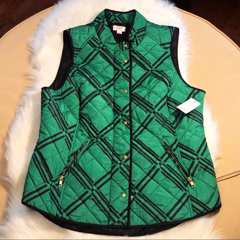 :New: Crown & Ivy Vest